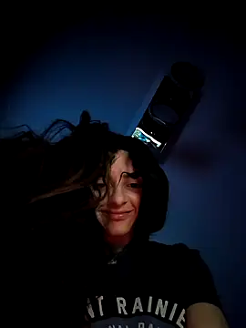 Snapshot of Sam_Sara chatting on September 27, 2025, 9:47 am Sam Sara online show from September 27, 2025, 9:47 am