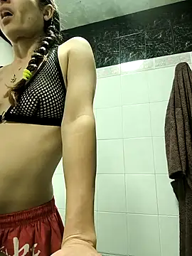 Snapshot of Sam_Sara chatting on October 1, 2025, 3:45 am Sam Sara online show from October 1, 2025, 3:45 am