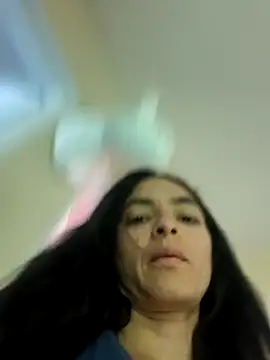 Snapshot of Sam_Sara chatting on December 14, 2025, 4:01 pm Sam Sara online show from December 14, 2025, 4:01 pm