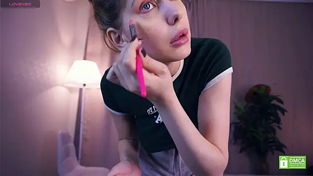 SofyBruno online show from October 15, 2025, 6:24 am