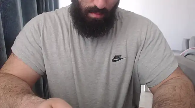 hugemachohandsome online show from March 14, 2025, 10:07 am