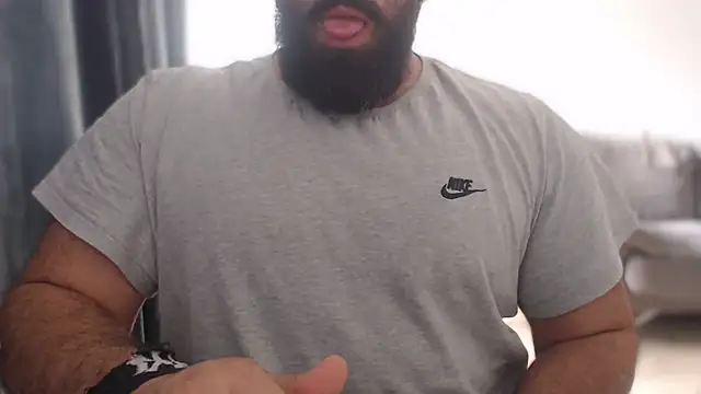 hugemachohandsome online show from September 12, 2025, 10:15 am