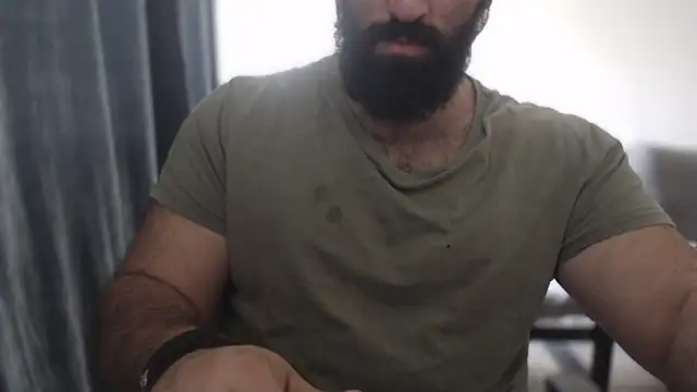 hugemachohandsome online show from September 30, 2025, 9:14 am