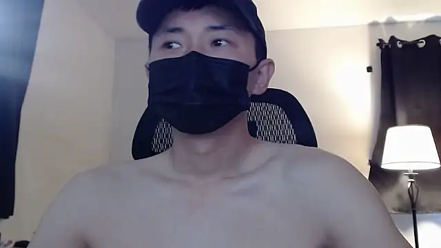 Snapshot of twbobo00715 chatting on December 3, 2024, 7:11 pm twbobo00715 online show from December 3, 2024, 7:11 pm