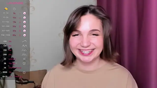 Snapshot of KindHazelHere_ chatting on January 28, 2025, 7:22 am KindHazelHere online show from January 28, 2025, 7:22 am