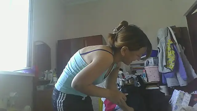 Snapshot of ShawnaAdams chatting on September 14, 2025, 9:41 am ShawnaAdams online show from September 14, 2025, 9:41 am