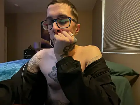 Snapshot of Bwcjoshbanks chatting on February 10, 2025, 10:30 pm Bwcjoshbanks online show from February 10, 2025, 10:30 pm