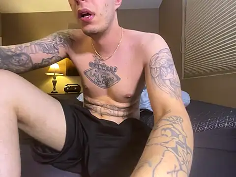 Snapshot of Bwcjoshbanks chatting on October 8, 2025, 2:20 am Bwcjoshbanks online show from October 8, 2025, 2:20 am
