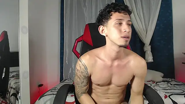 Snapshot of stevenSEX123 chatting on September 19, 2025, 2:46 am stevenSEX123 online show from September 19, 2025, 2:46 am