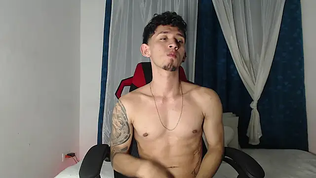 Snapshot of stevenSEX123 chatting on November 13, 2025, 5:39 am stevenSEX123 online show from November 13, 2025, 5:39 am