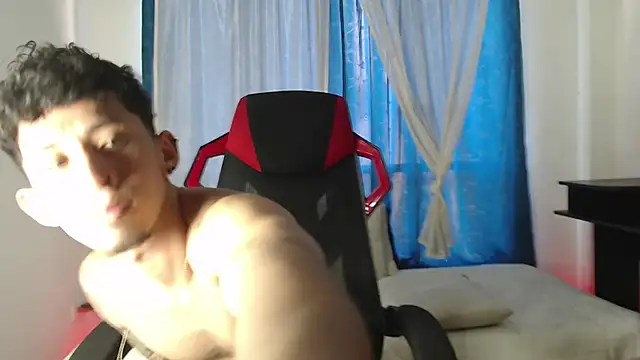 Snapshot of stevenSEX123 chatting on November 15, 2025, 7:21 pm stevenSEX123 online show from November 15, 2025, 7:21 pm