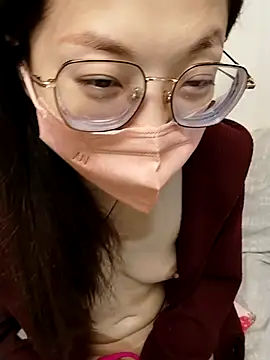 Snapshot of Lu_Nana chatting on February 18, 2025, 4:59 pm Lu Nana online show from February 18, 2025, 4:59 pm