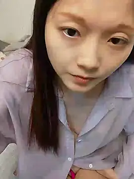 Snapshot of Lu_Nana chatting on March 5, 2025, 8:32 am Lu Nana online show from March 5, 2025, 8:32 am