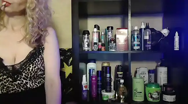Snapshot of Natasha_Nannette chatting on January 29, 2025, 5:02 pm Natasha Nannette online show from January 29, 2025, 5:02 pm