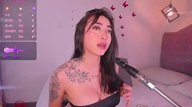 Snapshot of isa_red_hair chatting on December 22, 2024, 3:44 am isa red hair online show from December 22, 2024, 3:44 am