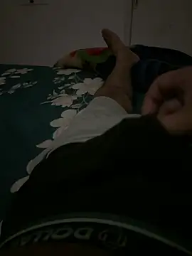 Snapshot of yourheroforfun chatting on March 3, 2025, 6:55 pm yourheroforfun online show from March 3, 2025, 6:55 pm