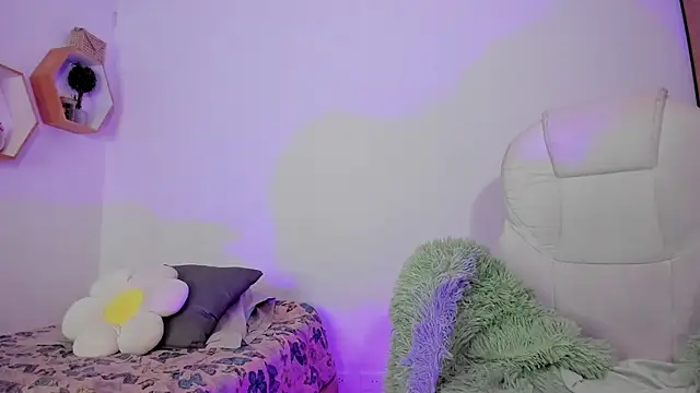 Snapshot of damn_that_booty chatting on March 4, 2025, 5:11 am damn that booty online show from March 4, 2025, 5:11 am