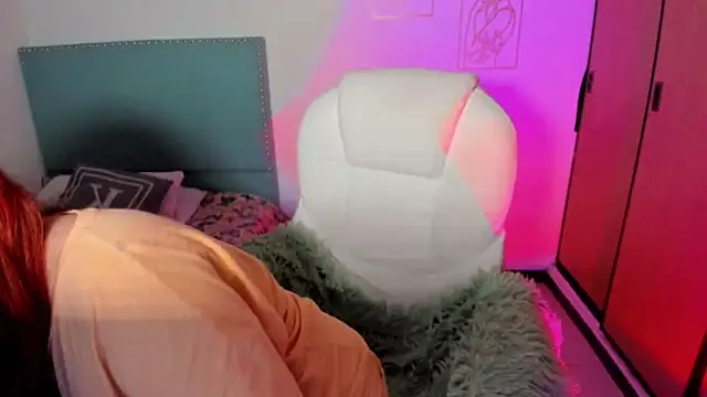 Snapshot of damn_that_booty chatting on November 20, 2025, 10:26 am damn that booty online show from November 20, 2025, 10:26 am