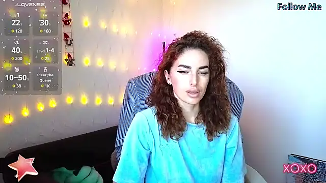Snapshot of xx_adrihanna_xx chatting on January 20, 2025, 6:21 am xx adrihanna xx online show from January 20, 2025, 6:21 am