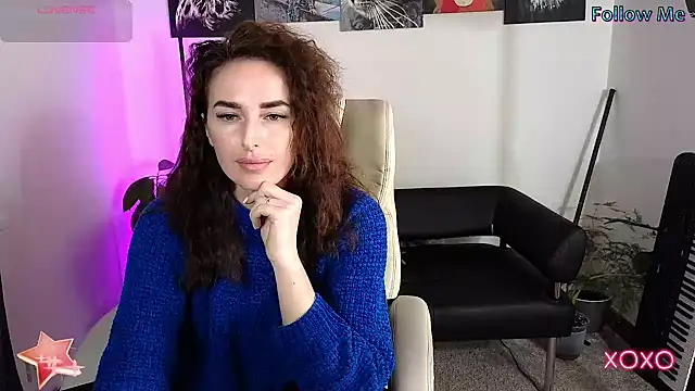Snapshot of xx_adrihanna_xx chatting on February 17, 2025, 6:15 pm xx adrihanna xx online show from February 17, 2025, 6:15 pm