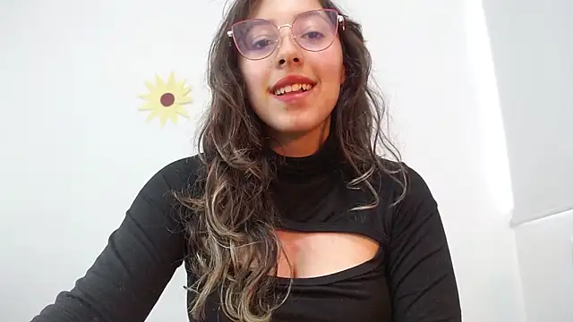 Snapshot of kute_Aliz chatting on December 18, 2024, 9:08 pm kute Aliz online show from December 18, 2024, 9:08 pm