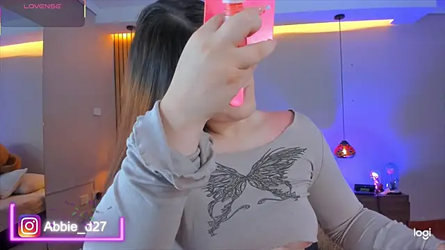 AbbieEdmond online show from September 16, 2025, 4:24 am