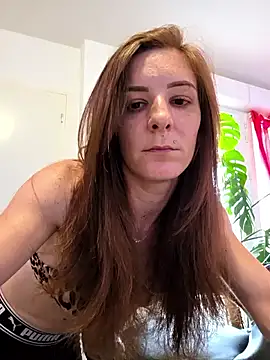 Snapshot of Ladykimberly_XOXO chatting on September 14, 2025, 3:00 pm Ladykimberly XOXO online show from September 14, 2025, 3:00 pm