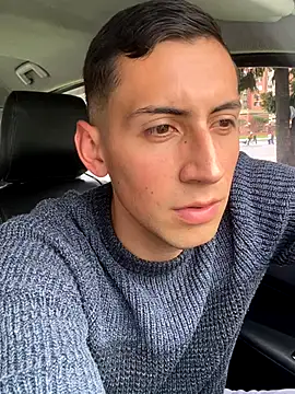 vpn1000 online show from November 25, 2025, 4:40 pm