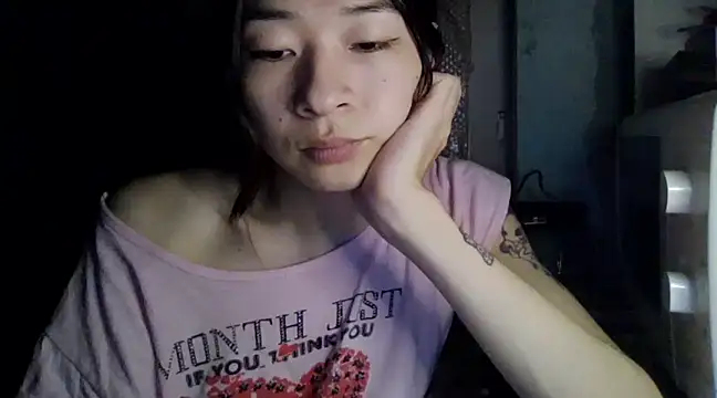 Snapshot of CarlyJoy chatting on March 21, 2025, 5:45 pm CarlyJoy online show from March 21, 2025, 5:45 pm