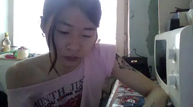 Snapshot of CarlyJoy chatting on March 22, 2025, 12:35 pm CarlyJoy online show from March 22, 2025, 12:35 pm