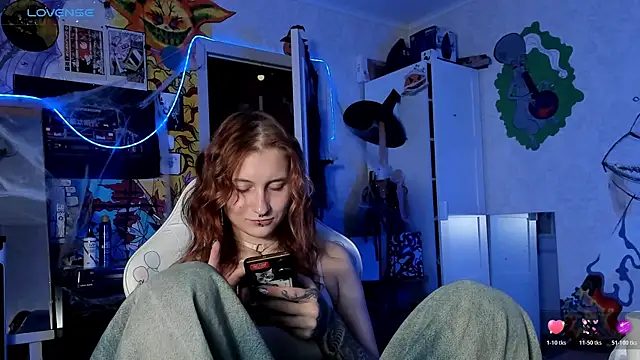 Sunny Mouse  online show from October 22, 2025, 3:56 pm