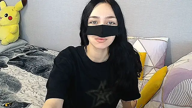 KathrineBerry online show from February 10, 2025, 11:55 pm