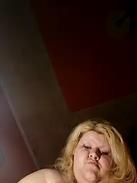 ducicsajsziii online show from December 4, 2024, 10:24 am