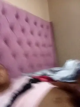 Snapshot of ShooingBunch chatting on September 11, 2025, 6:24 am ShooingBunch online show from September 11, 2025, 6:24 am