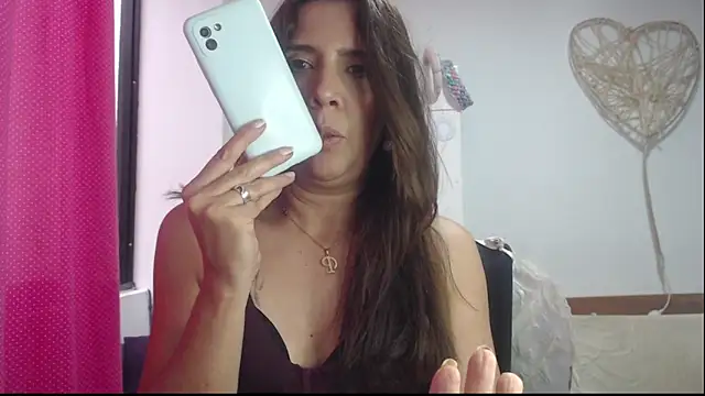 Victoria meester online show from January 13, 2025, 7:42 pm