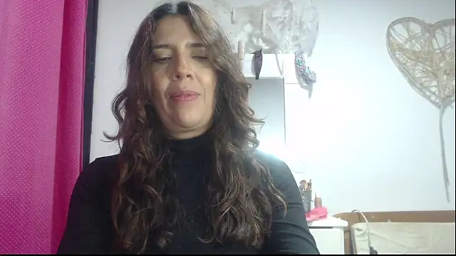 Victoria meester online show from February 13, 2025, 9:49 pm