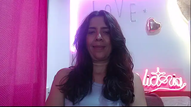 Victoria meester online show from March 2, 2025, 7:56 pm