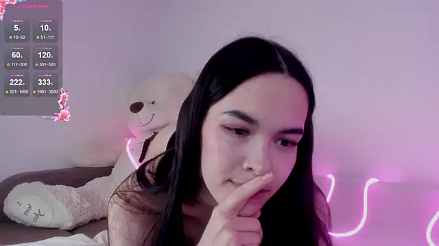 Snapshot of 666kisses chatting on March 9, 2025, 4:05 am 666kisses online show from March 9, 2025, 4:05 am