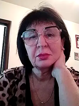 AlbinaXPretty online show from January 1, 2025, 11:38 am