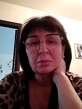 AlbinaXPretty online show from January 12, 2025, 8:25 am