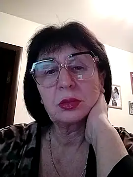 AlbinaXPretty online show from January 13, 2025, 9:09 pm