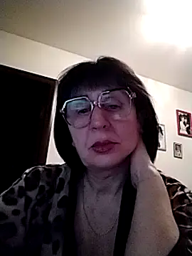 AlbinaXPretty online show from January 15, 2025, 8:37 pm