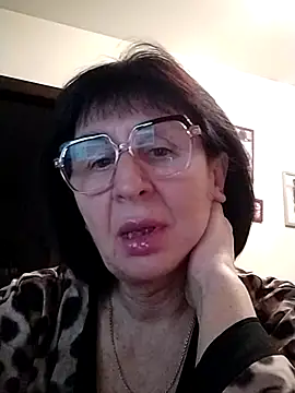 AlbinaXPretty online show from January 20, 2025, 3:07 pm