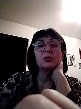 AlbinaXPretty online show from January 27, 2025, 9:33 pm