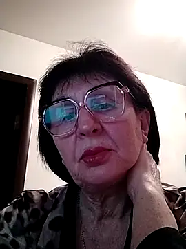 AlbinaXPretty online show from February 1, 2025, 7:23 pm