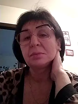 AlbinaXPretty online show from February 8, 2025, 6:54 am