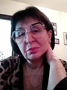 AlbinaXPretty online show from February 10, 2025, 12:50 pm