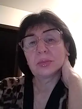 AlbinaXPretty online show from March 21, 2025, 8:08 pm