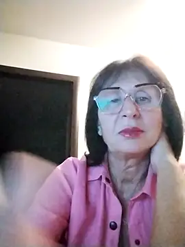 AlbinaXPretty online show from September 19, 2025, 4:51 pm