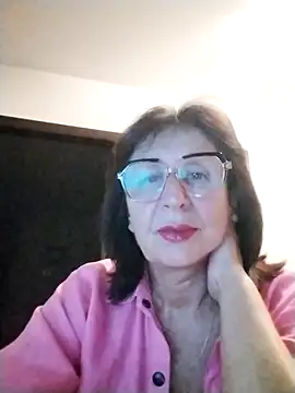 AlbinaXPretty online show from September 22, 2025, 7:05 pm